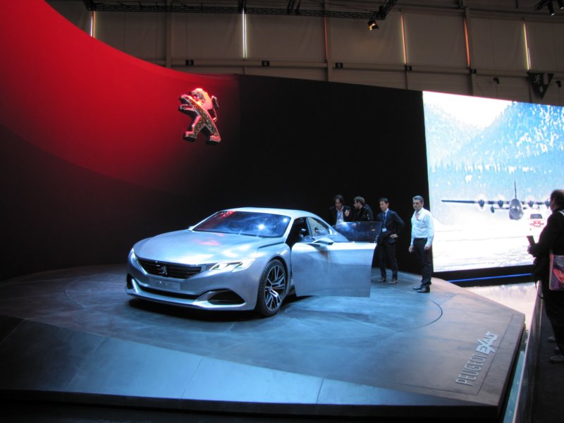 peugeotexalt18.jpg