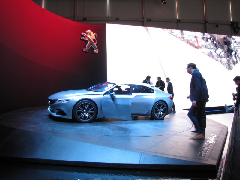 peugeotexalt46.jpg