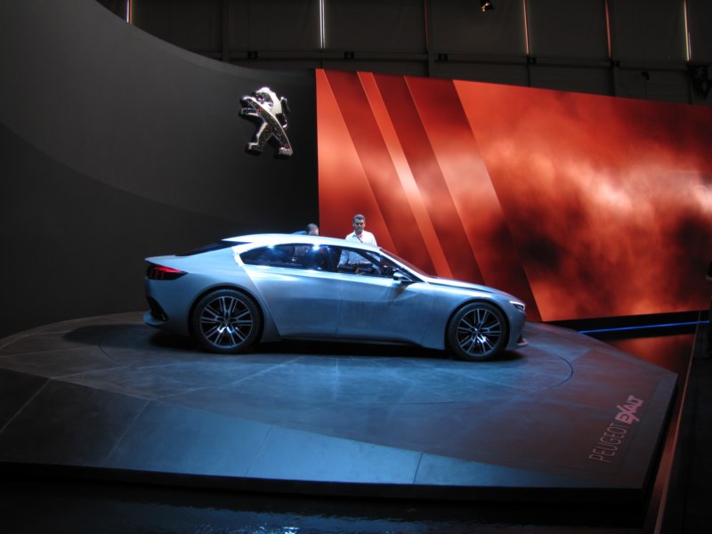 peugeotexalt80.jpg