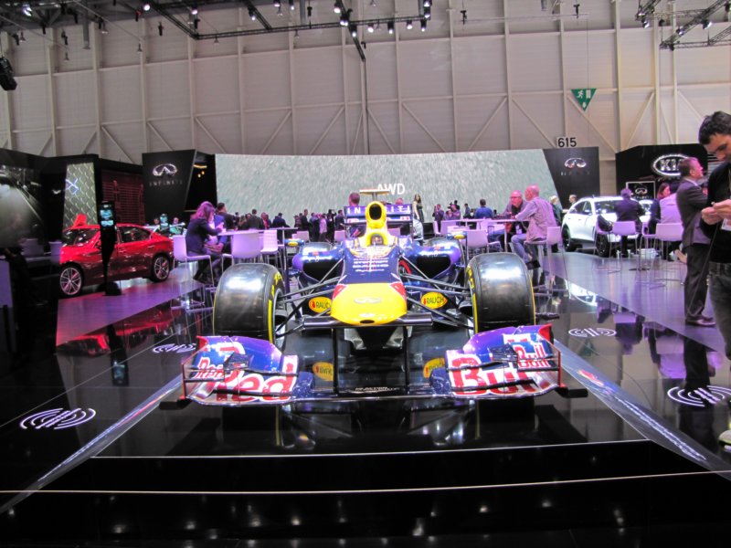 redbullracingf14.jpg