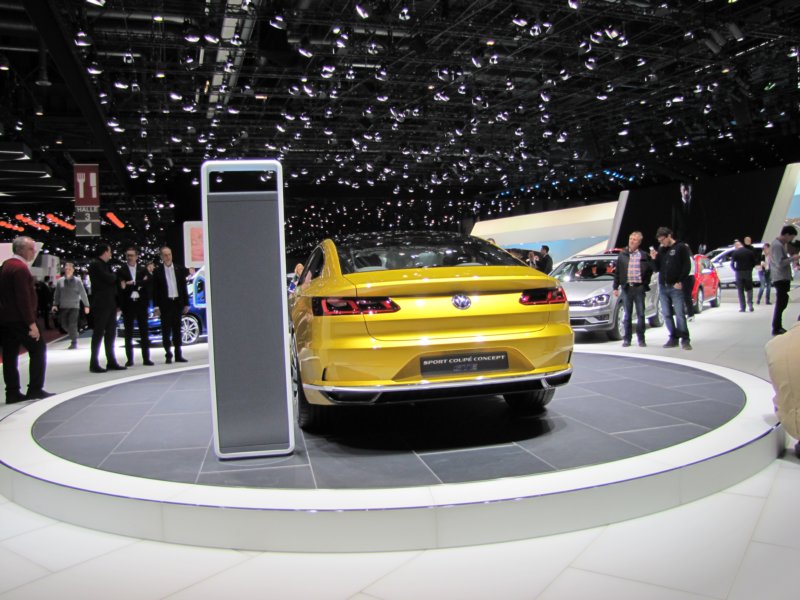 volkswagensportcoupconceptgte12.jpg