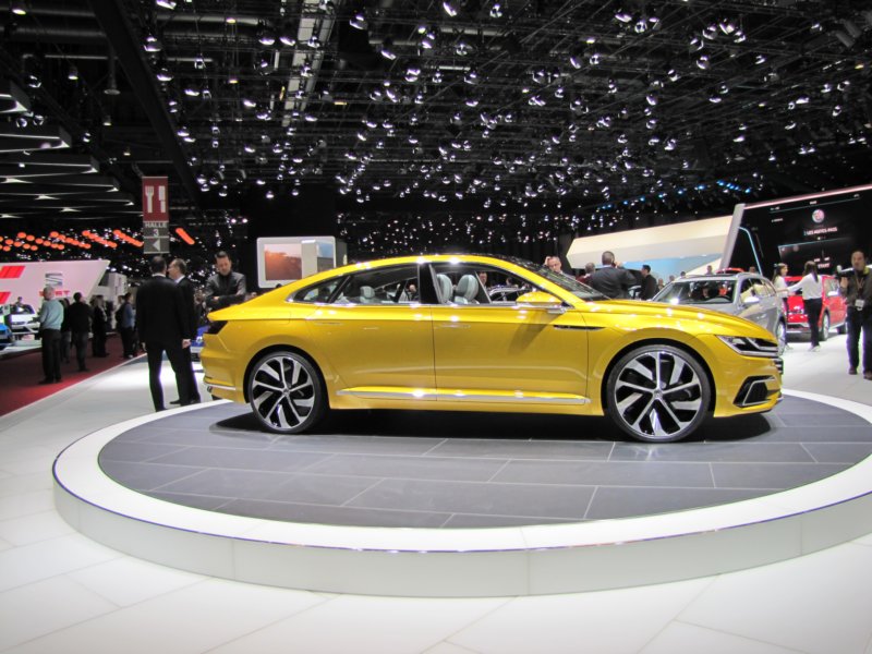 volkswagensportcoupconceptgte44.jpg