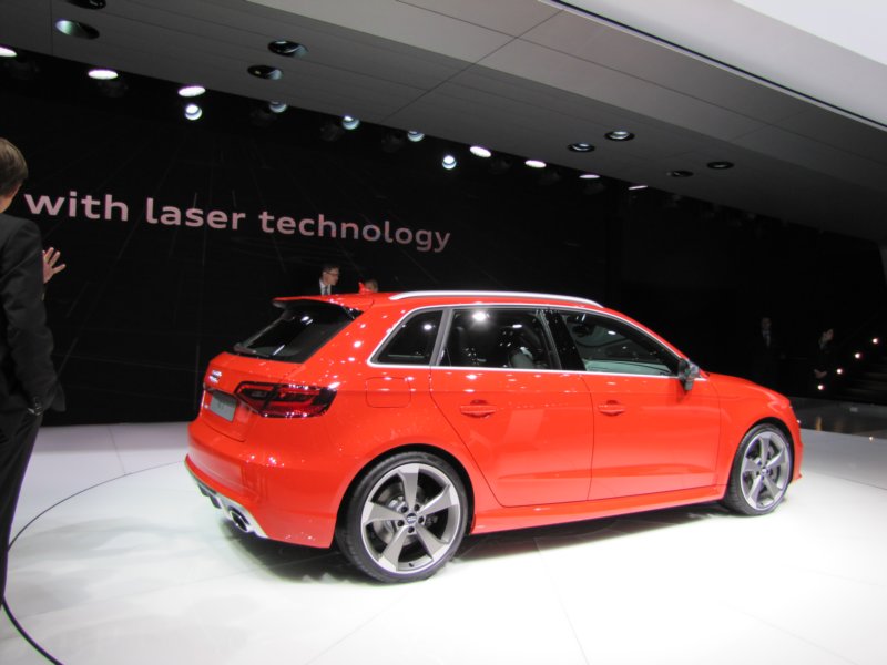 audirs3sportback25tfsiquattrostronic20.jpg
