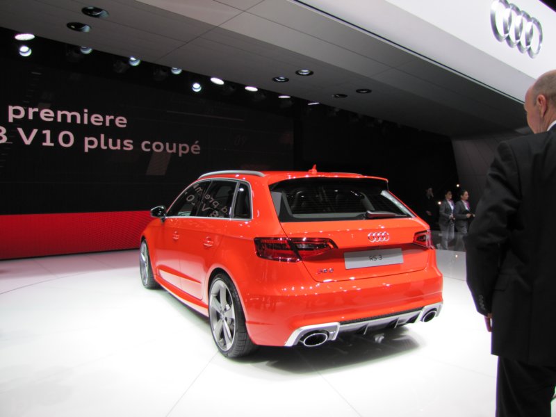 audirs3sportback25tfsiquattrostronic36.jpg