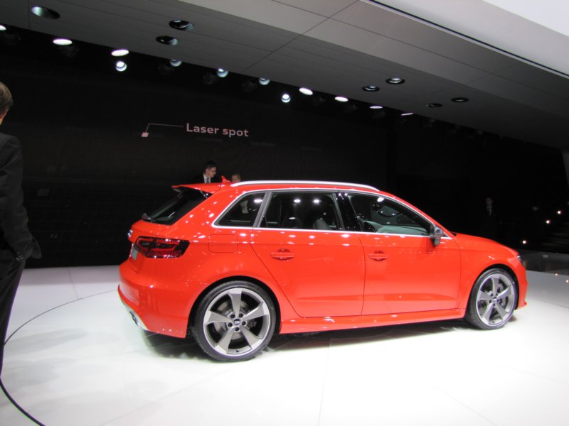 audirs3sportback25tfsiquattrostronic54.jpg