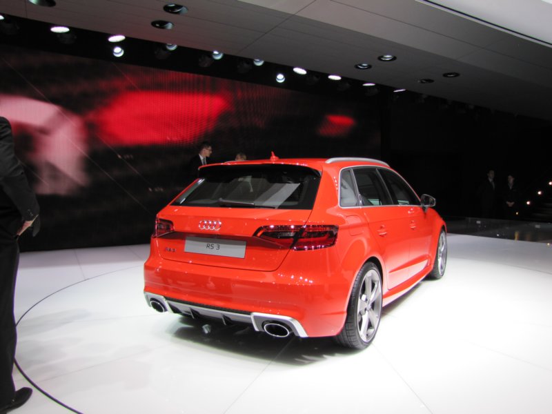 audirs3sportback25tfsiquattrostronic55.jpg