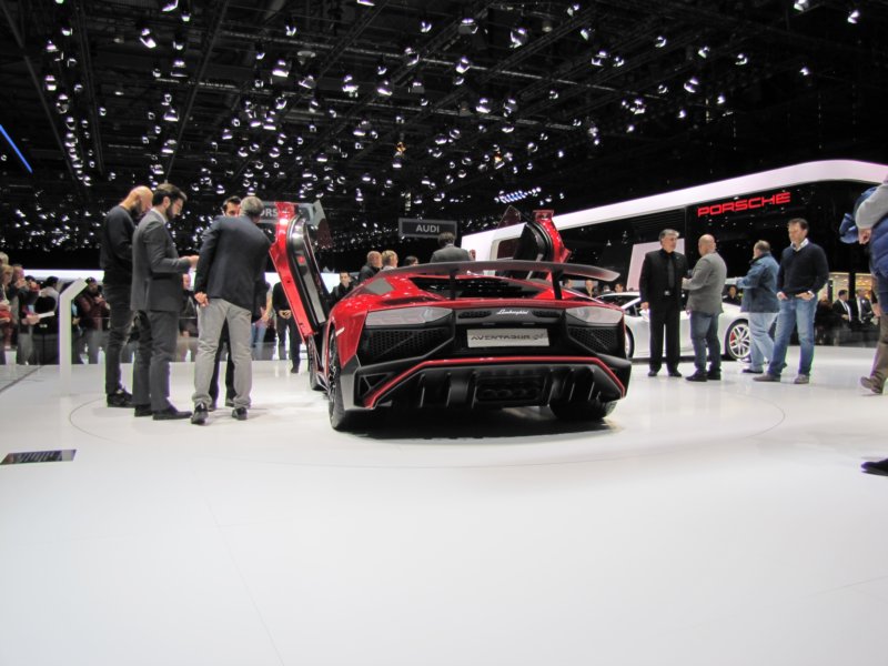 lamborghiniaventadorlp7504superveloce48.jpg