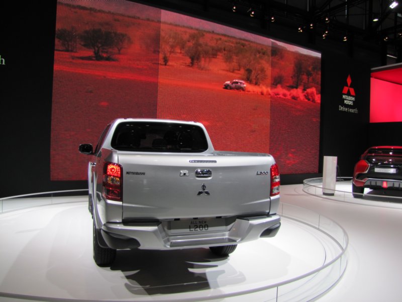 mitsubishil2006.jpg