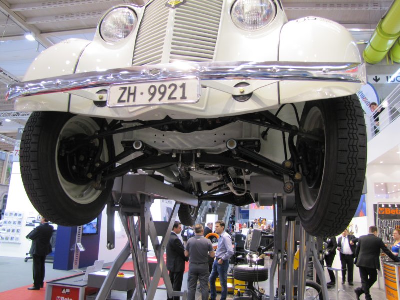 renaultr2101dauphinoise19562.jpg