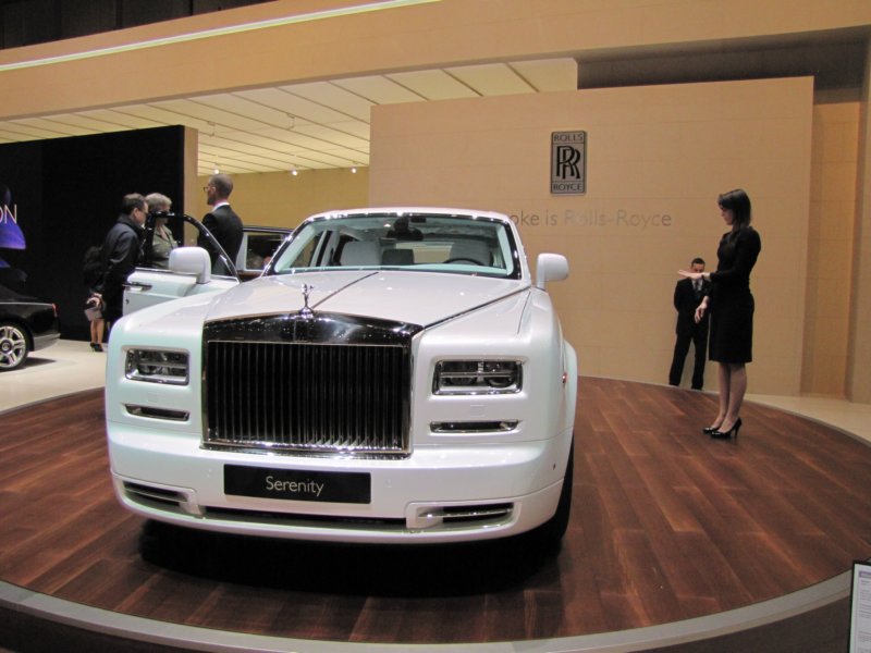 rollsroyceserenityphantomextendedwheelbase29.jpg