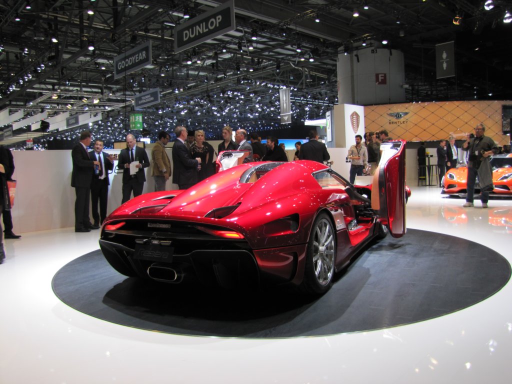 koenigseggregera3.jpg