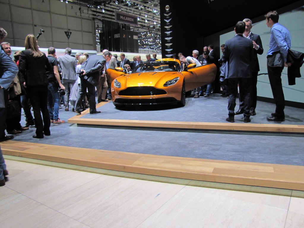 astonmartindb112.jpg