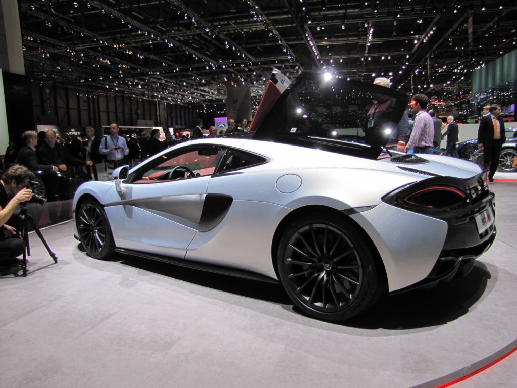 mclaren570gt14.jpg