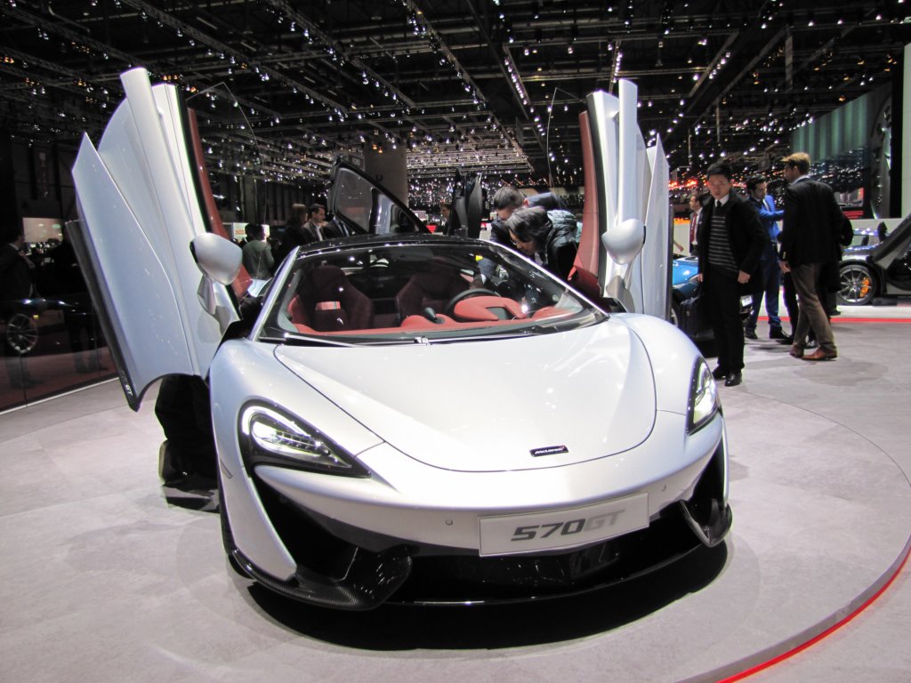 mclaren570gt18.jpg