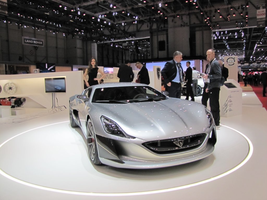 rimacconcept_one3.jpg