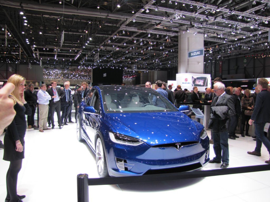 teslamodelx2.jpg