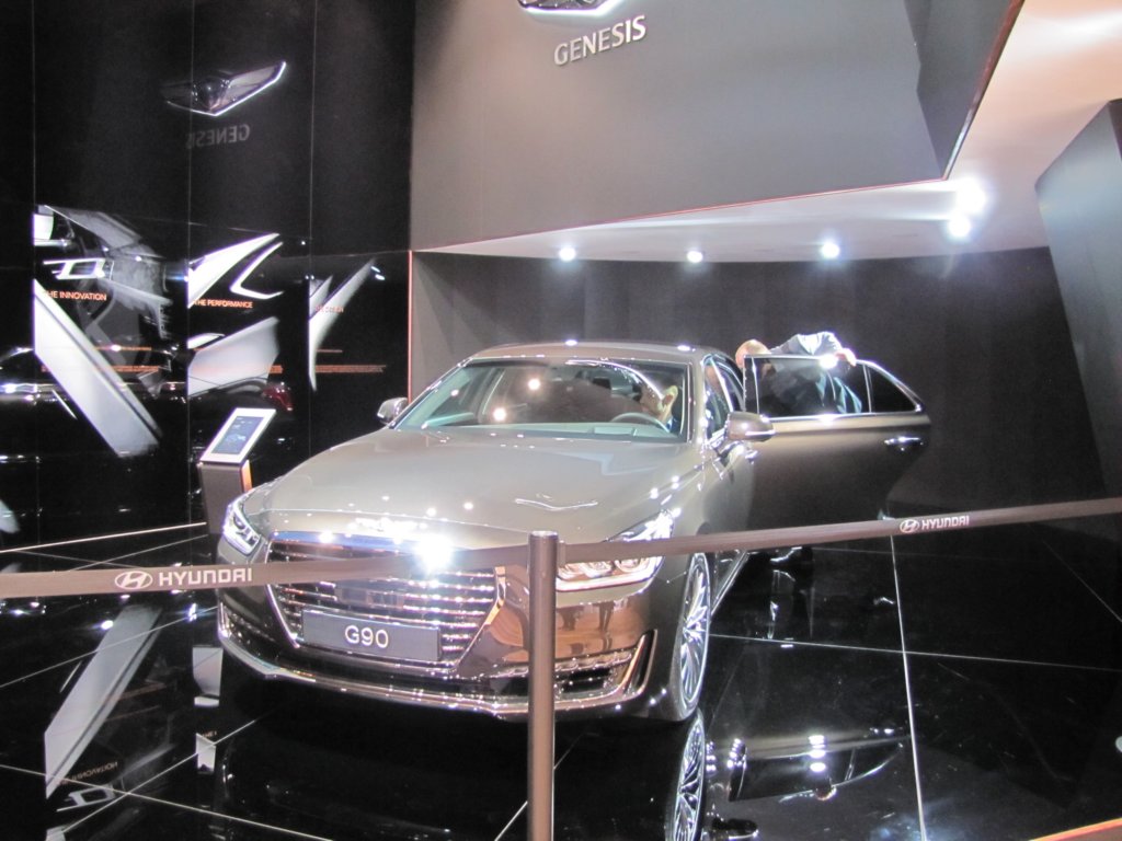 genesisg902.jpg