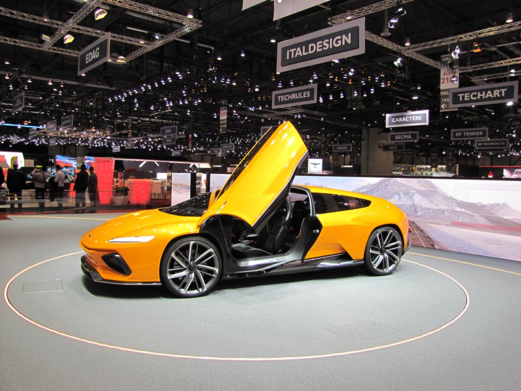 italdesigngiugiarogtzero11.jpg