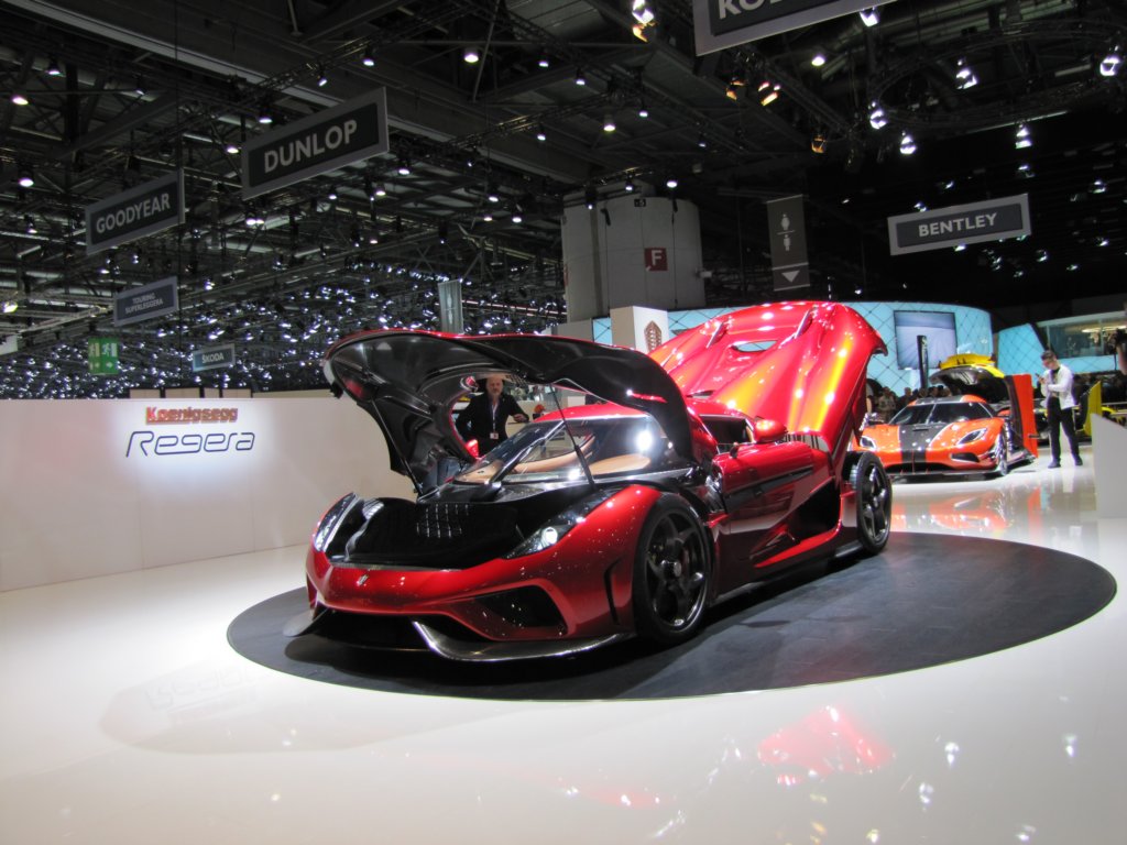 koenigseggregera14.jpg