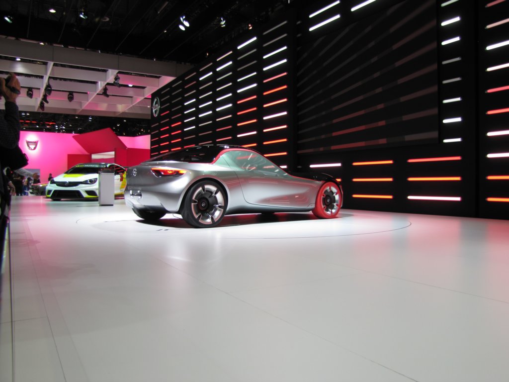 opelgtconcept20.jpg