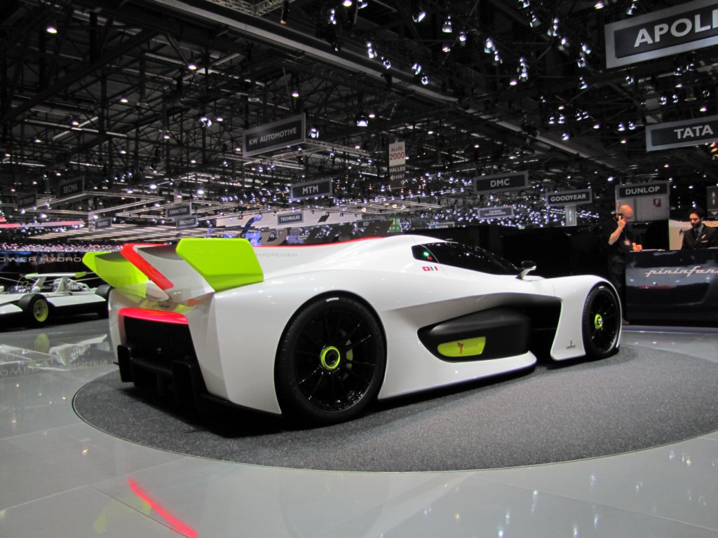 pininfarinah2speed9.jpg