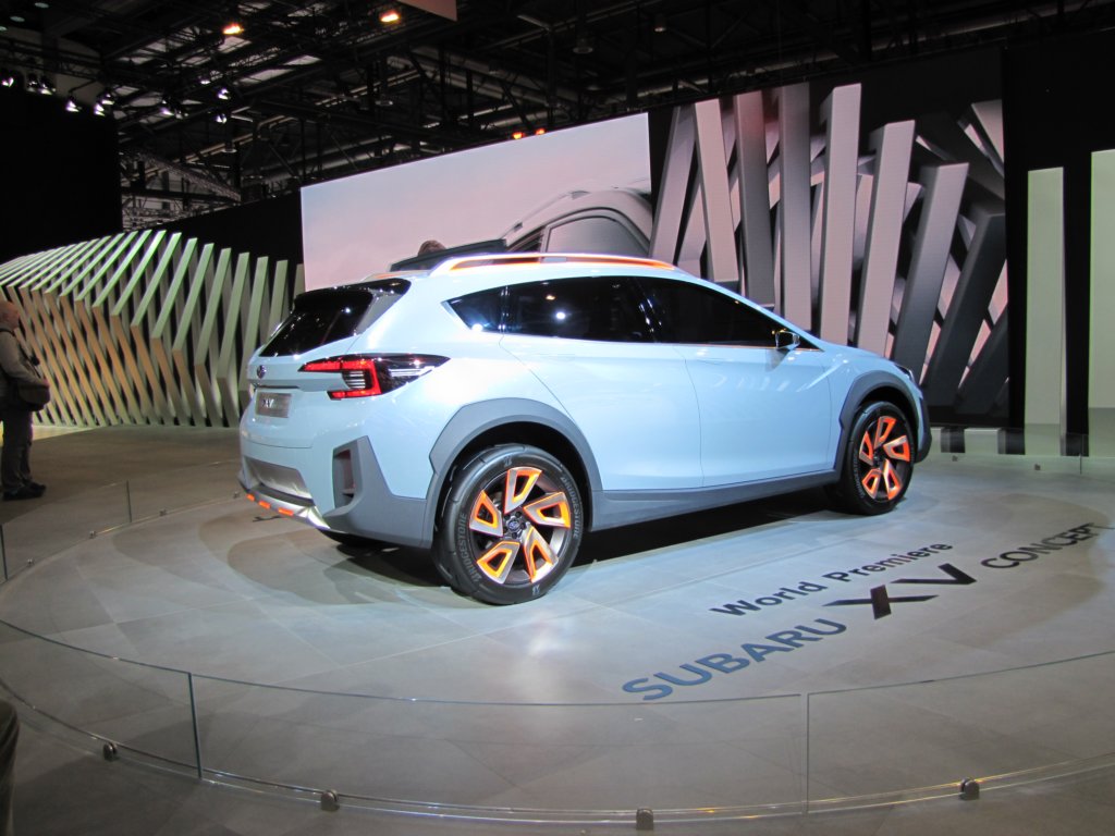 subaruxvconcept36.jpg