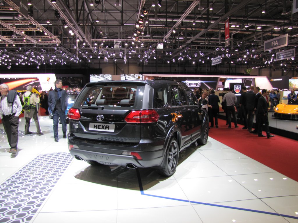 tatahexa2.jpg