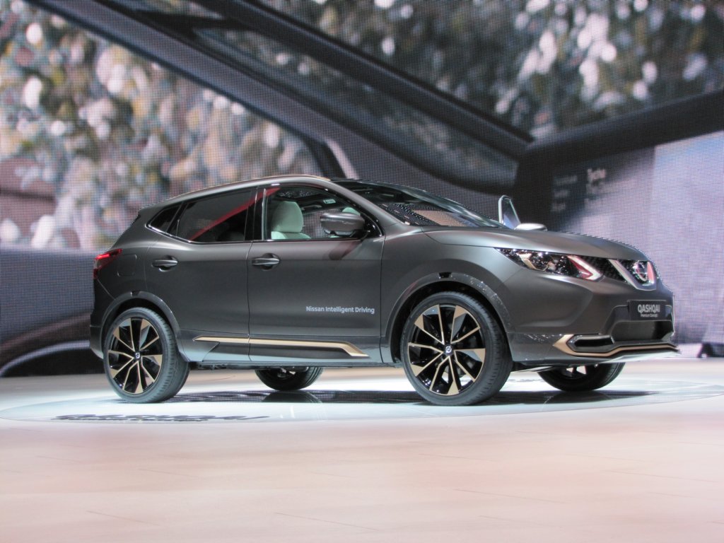 nissanqashqaipremiumconcept16.jpg