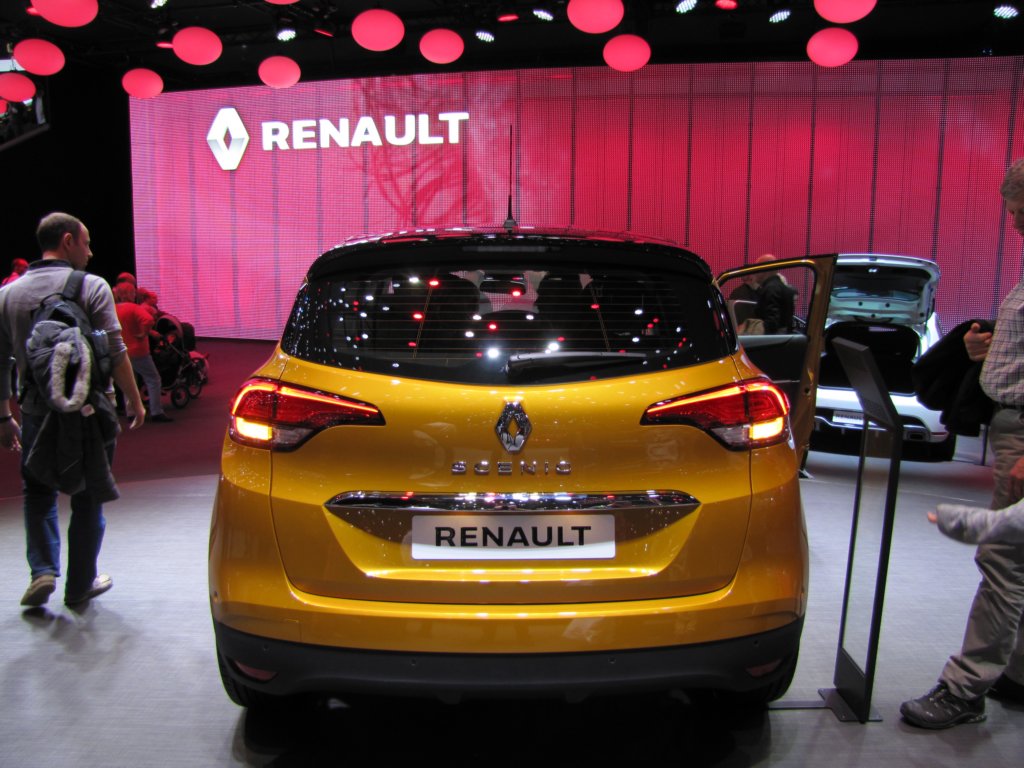 renaultscnic7.jpg