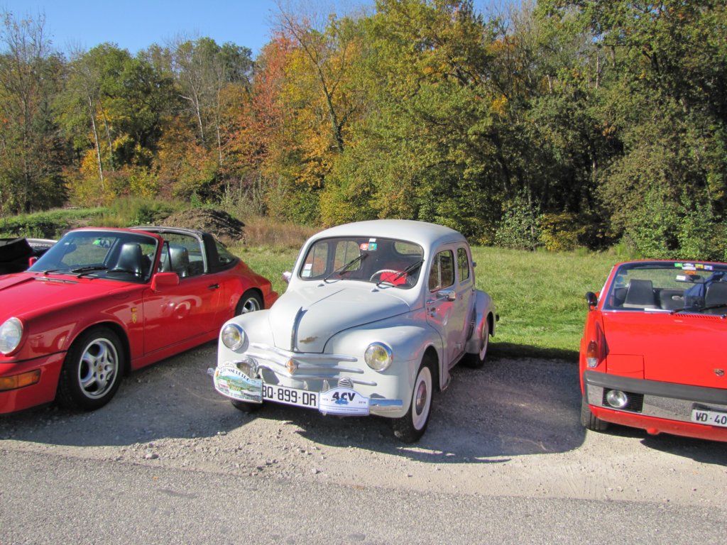 renault4cv.jpg