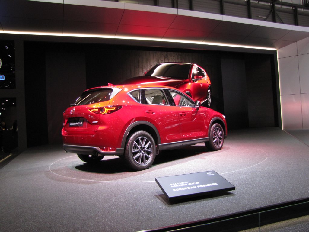 mazdacx510.jpg
