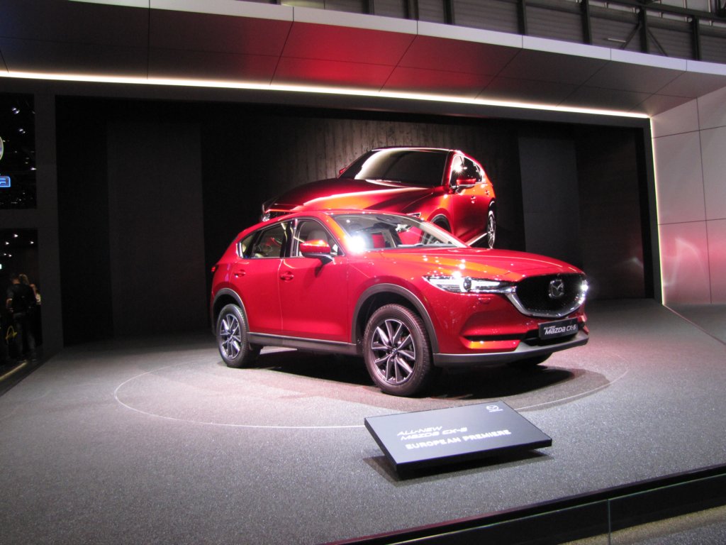 mazdacx511.jpg