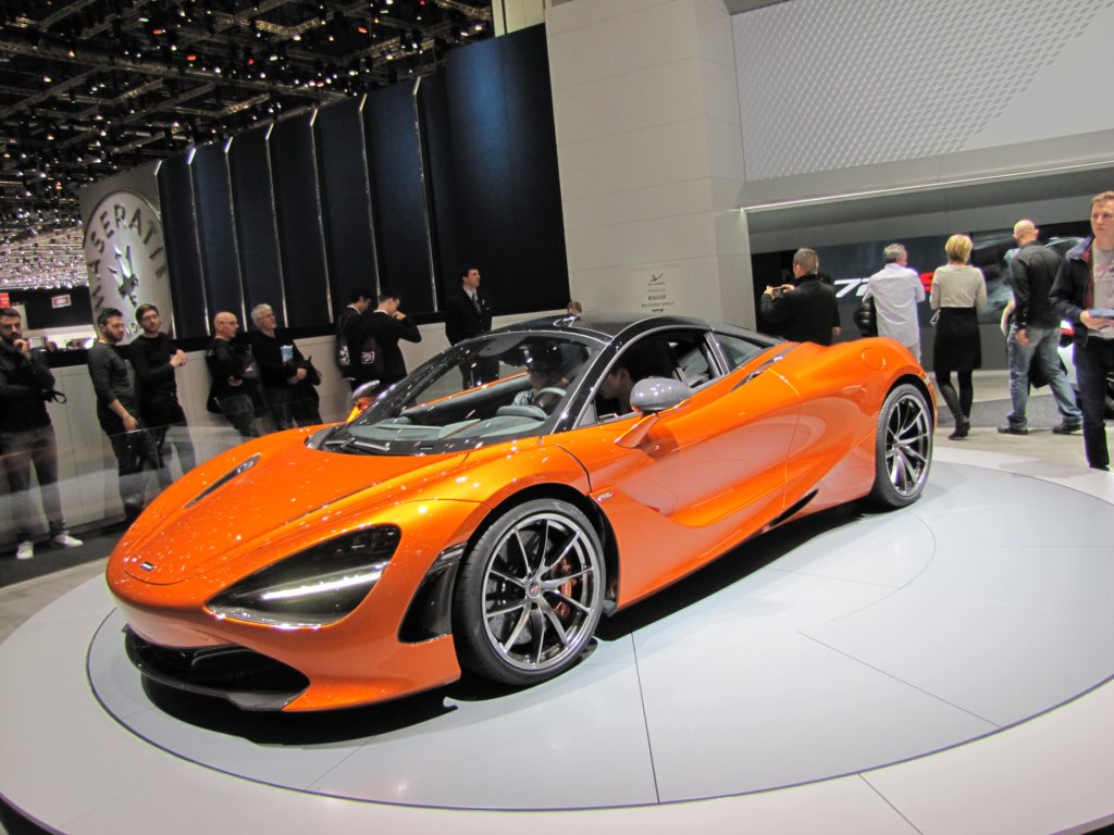 mclaren720s25.jpg