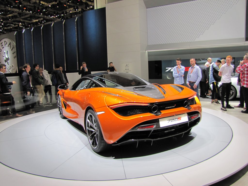 mclaren720s36.jpg