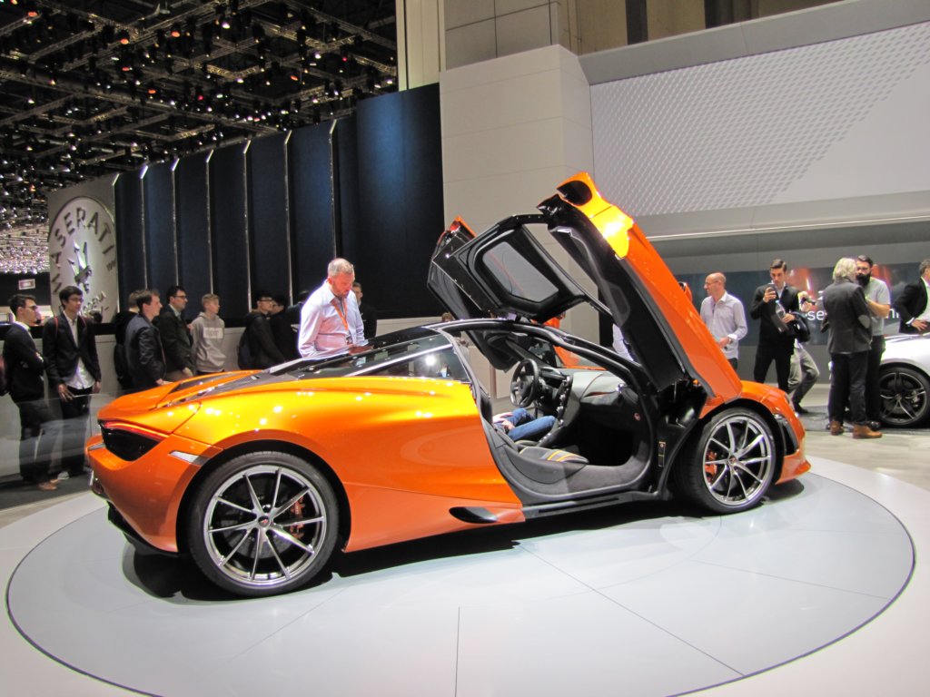 mclaren720s6.jpg