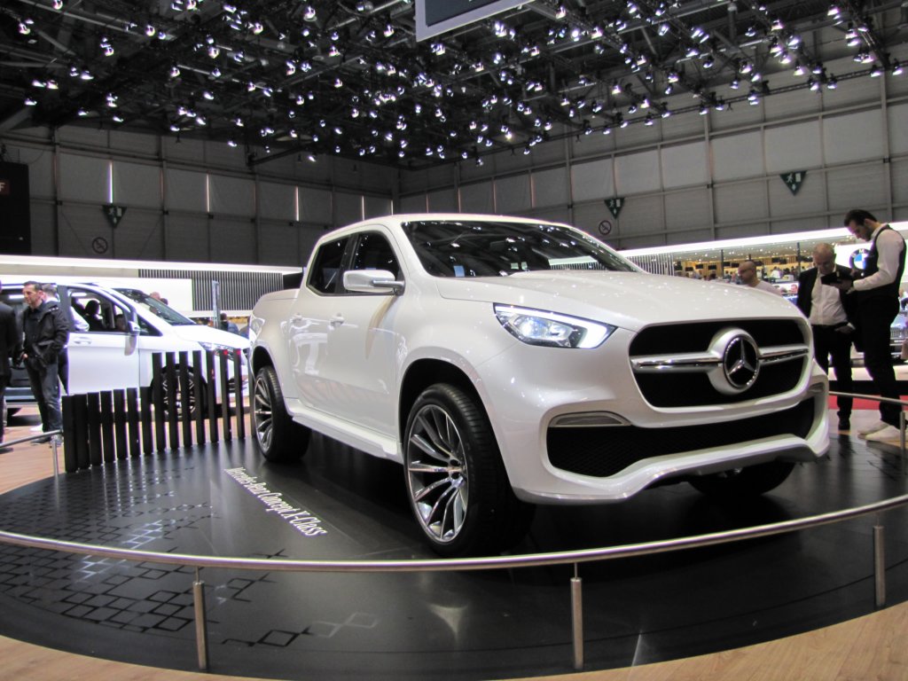 mercedesbenzxclass3.jpg