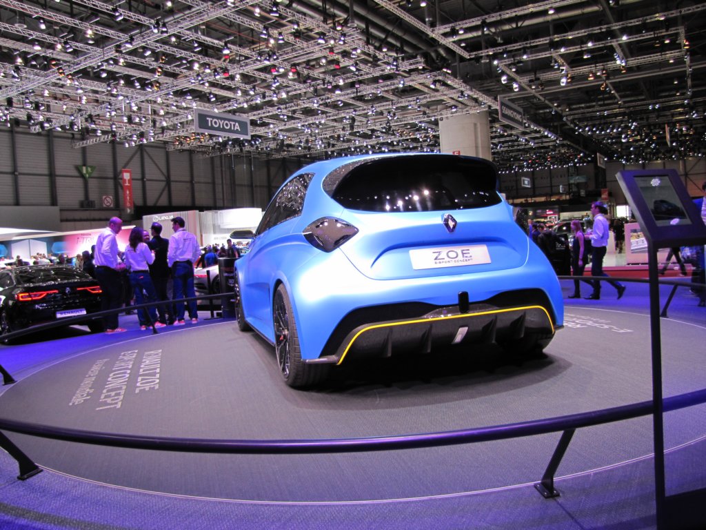 renaultzoeesportconcept12.jpg