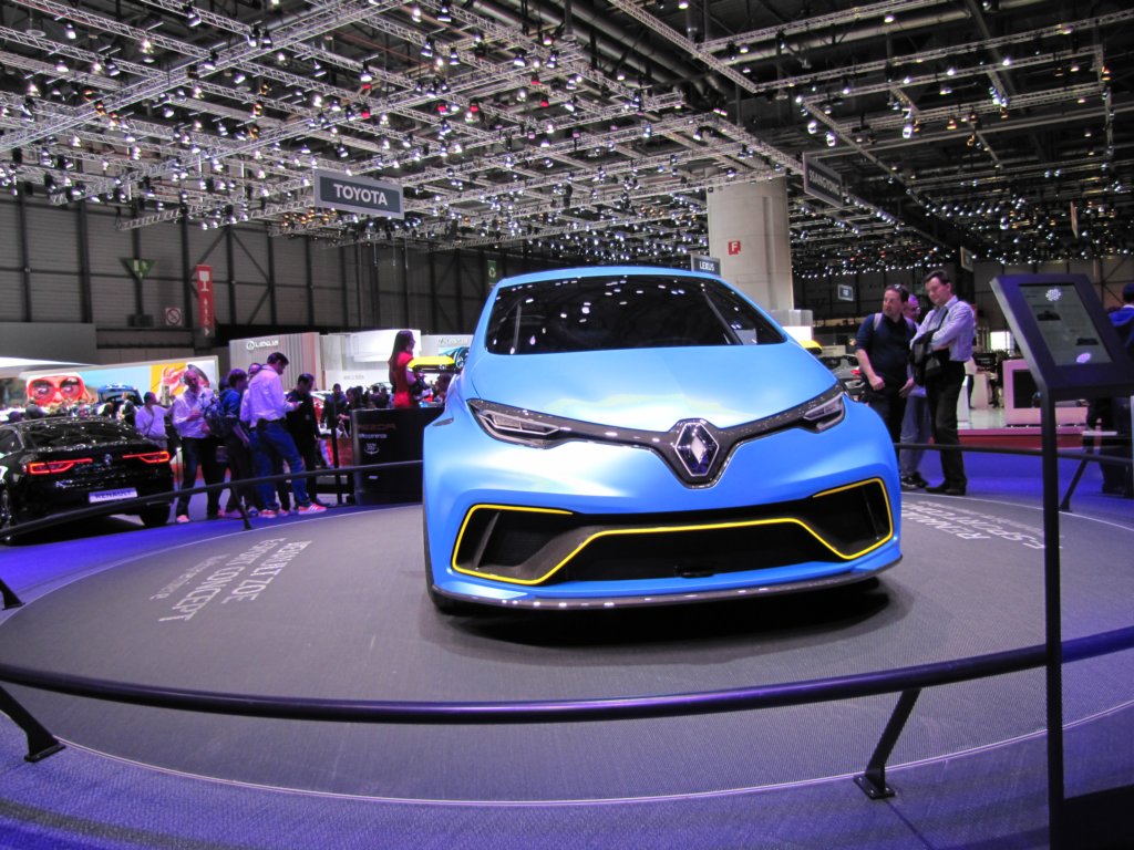 renaultzoeesportconcept20.jpg