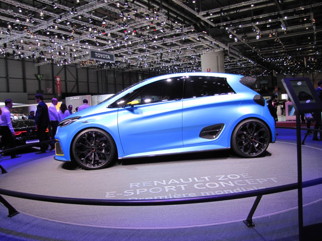 renaultzoeesportconcept24.jpg