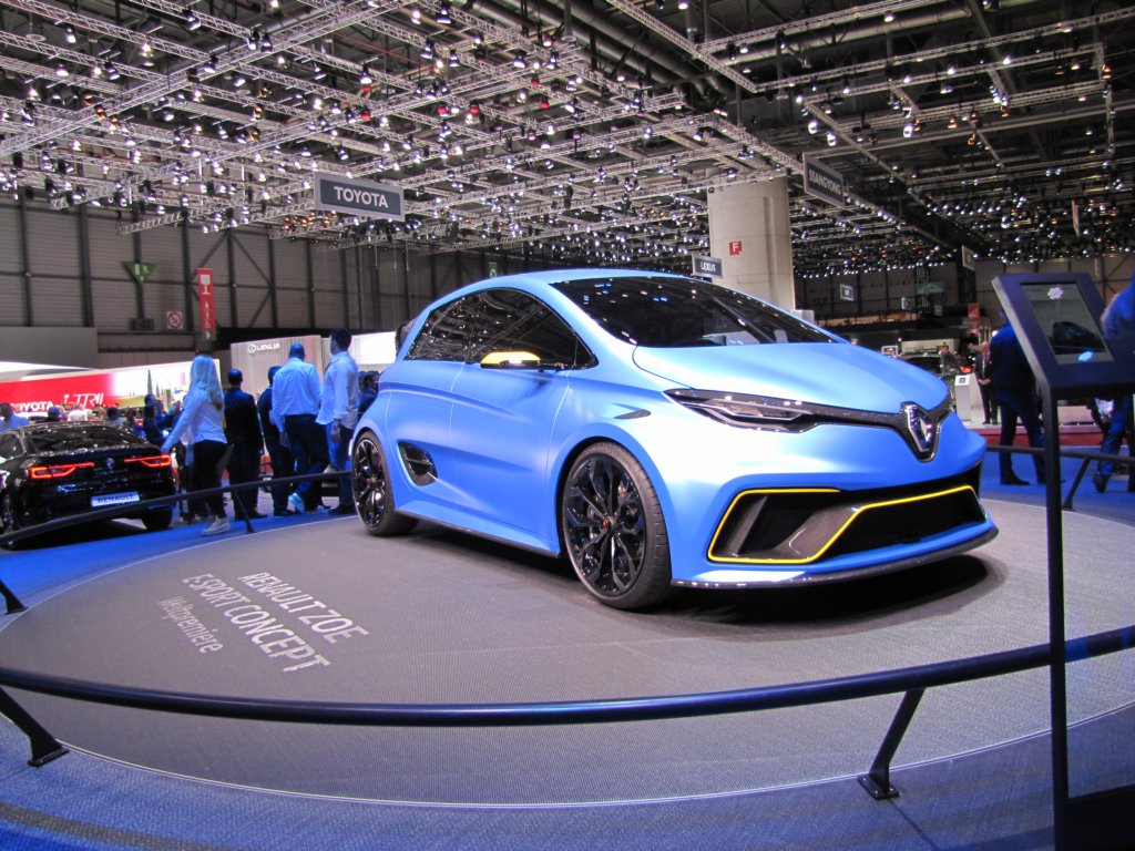 renaultzoeesportconcept30.jpg