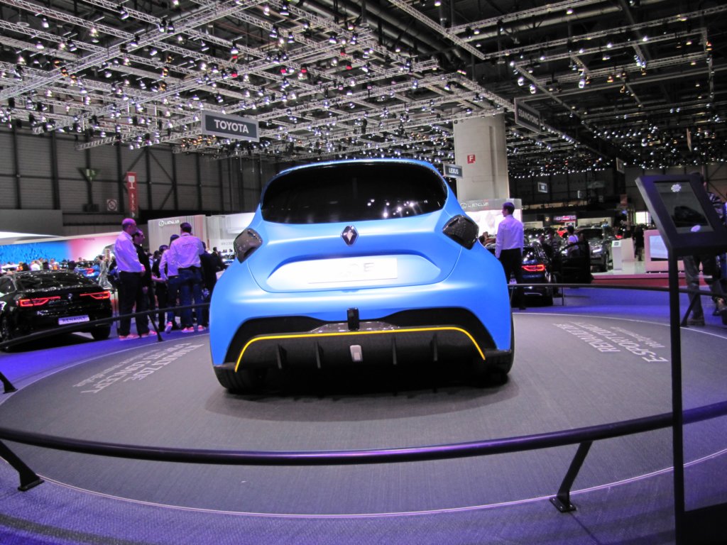 renaultzoeesportconcept9.jpg