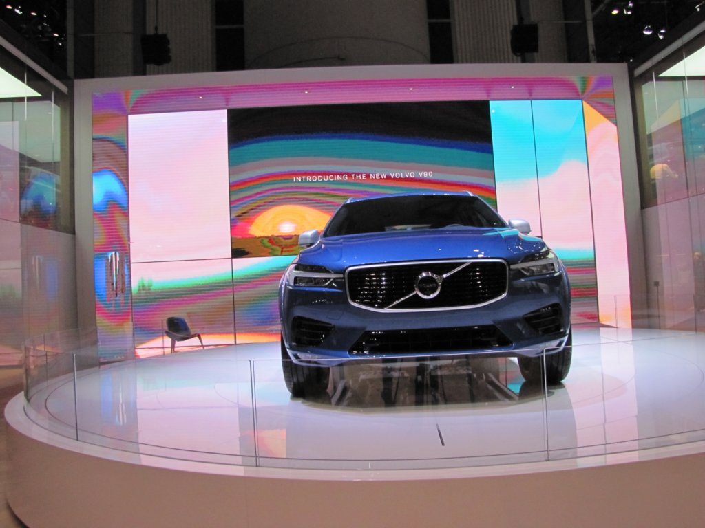 volvoxc6016.jpg