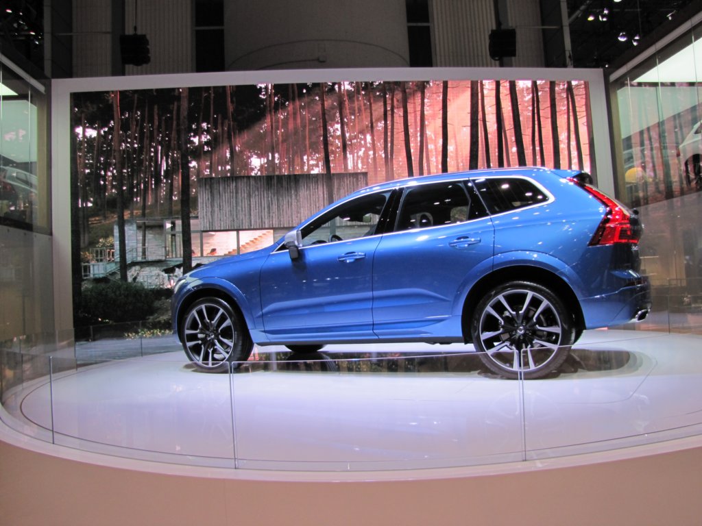 volvoxc6028.jpg