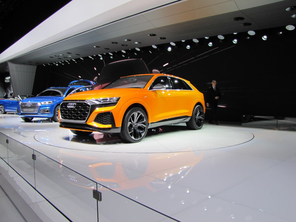 audiq830.jpg