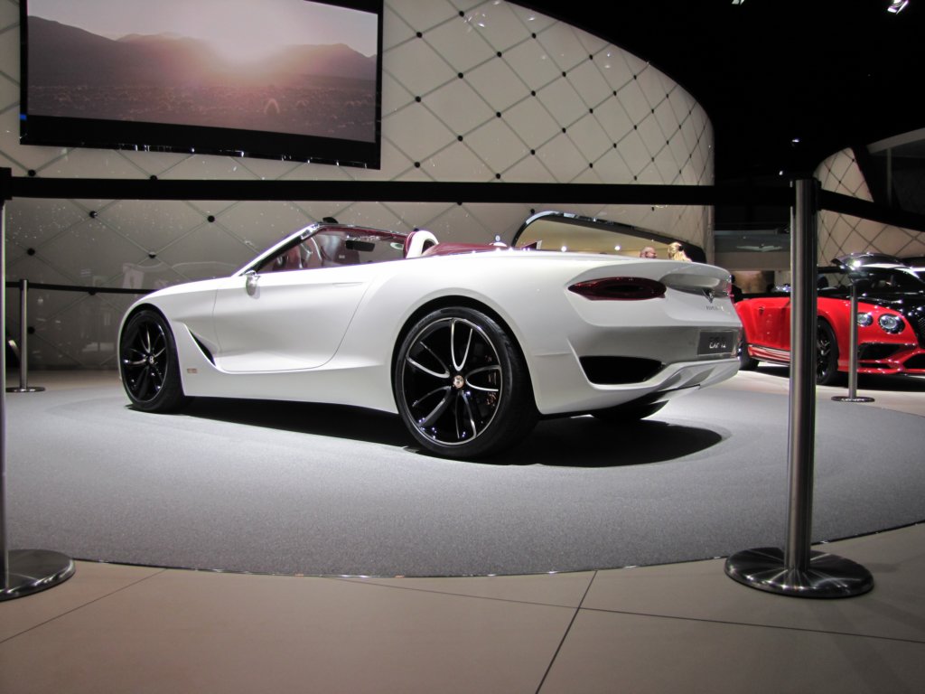 bentleyexp12speed6e112.jpg