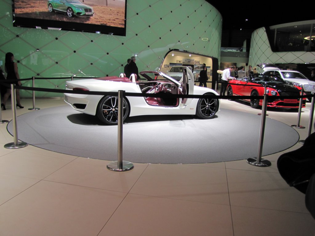 bentleyexp12speed6e150.jpg