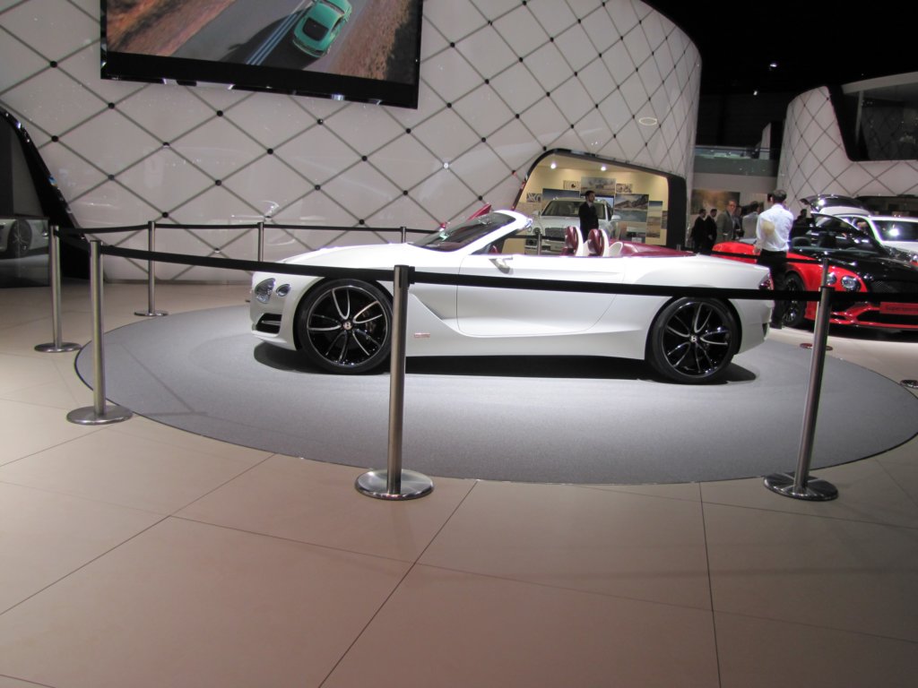 bentleyexp12speed6e160.jpg