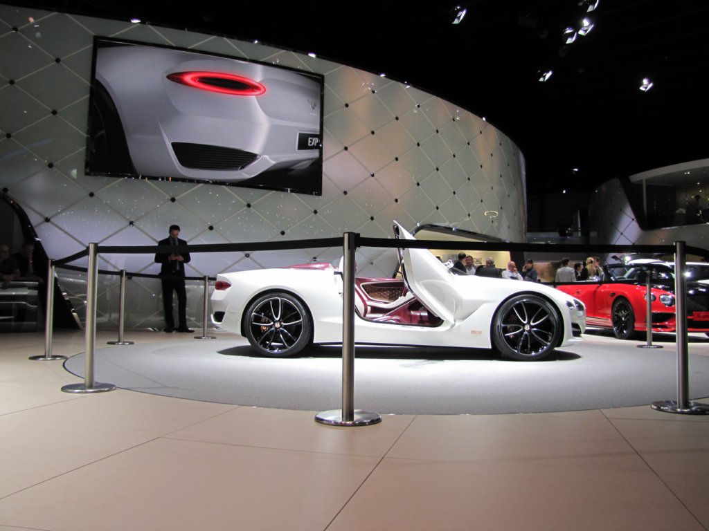 bentleyexp12speed6e41.jpg