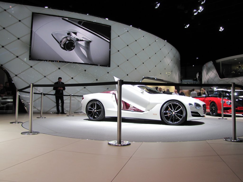 bentleyexp12speed6e44.jpg