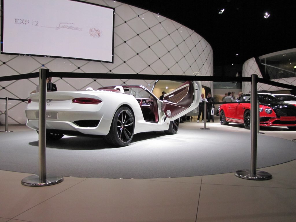 bentleyexp12speed6e63.jpg